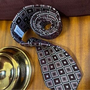 Joseph & Feiss Burgundy and White Silver Squares Geometric Tie SILK